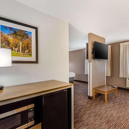 Quality Inn Asheboro South エクステリア 写真