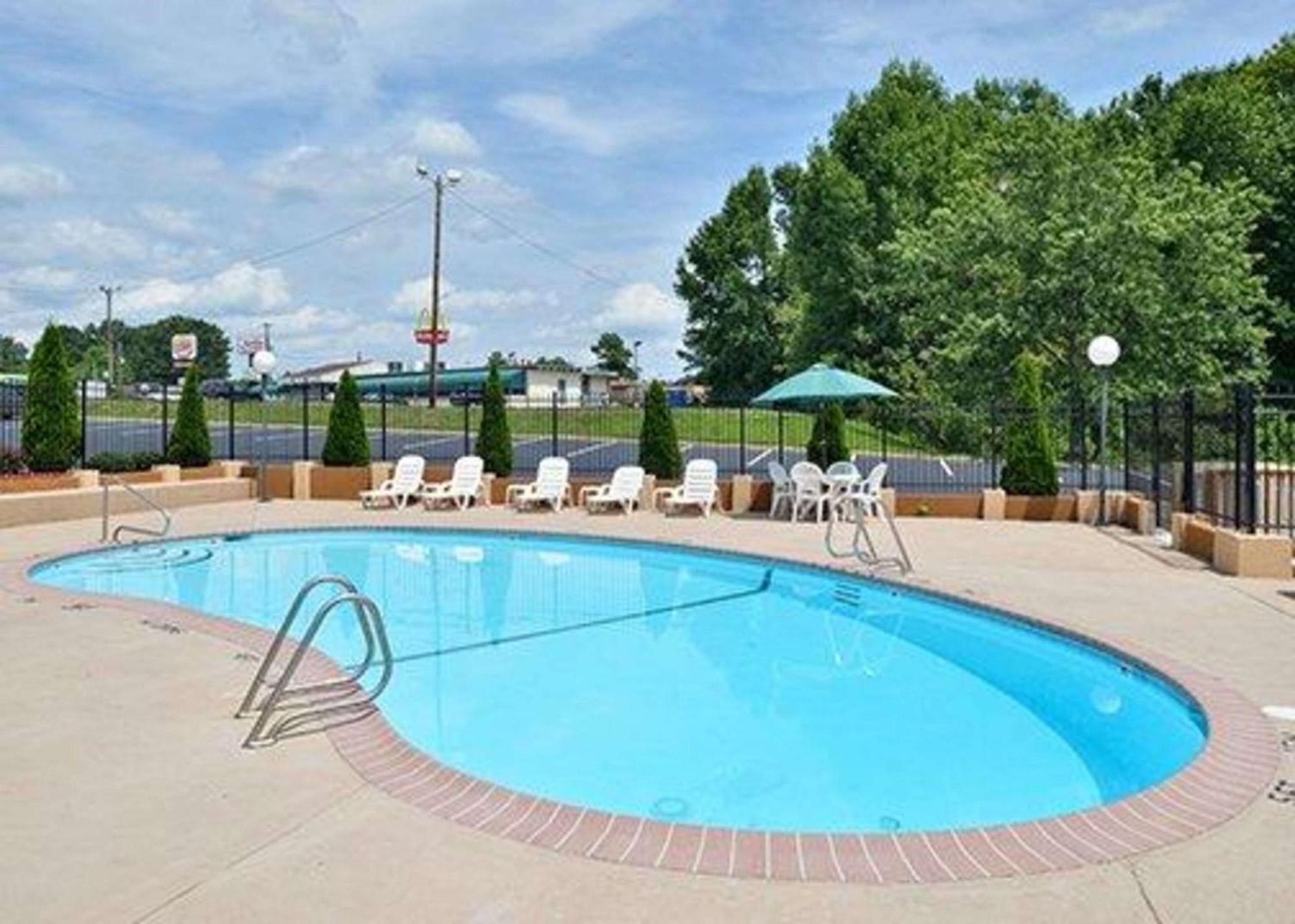 Quality Inn Asheboro South エクステリア 写真